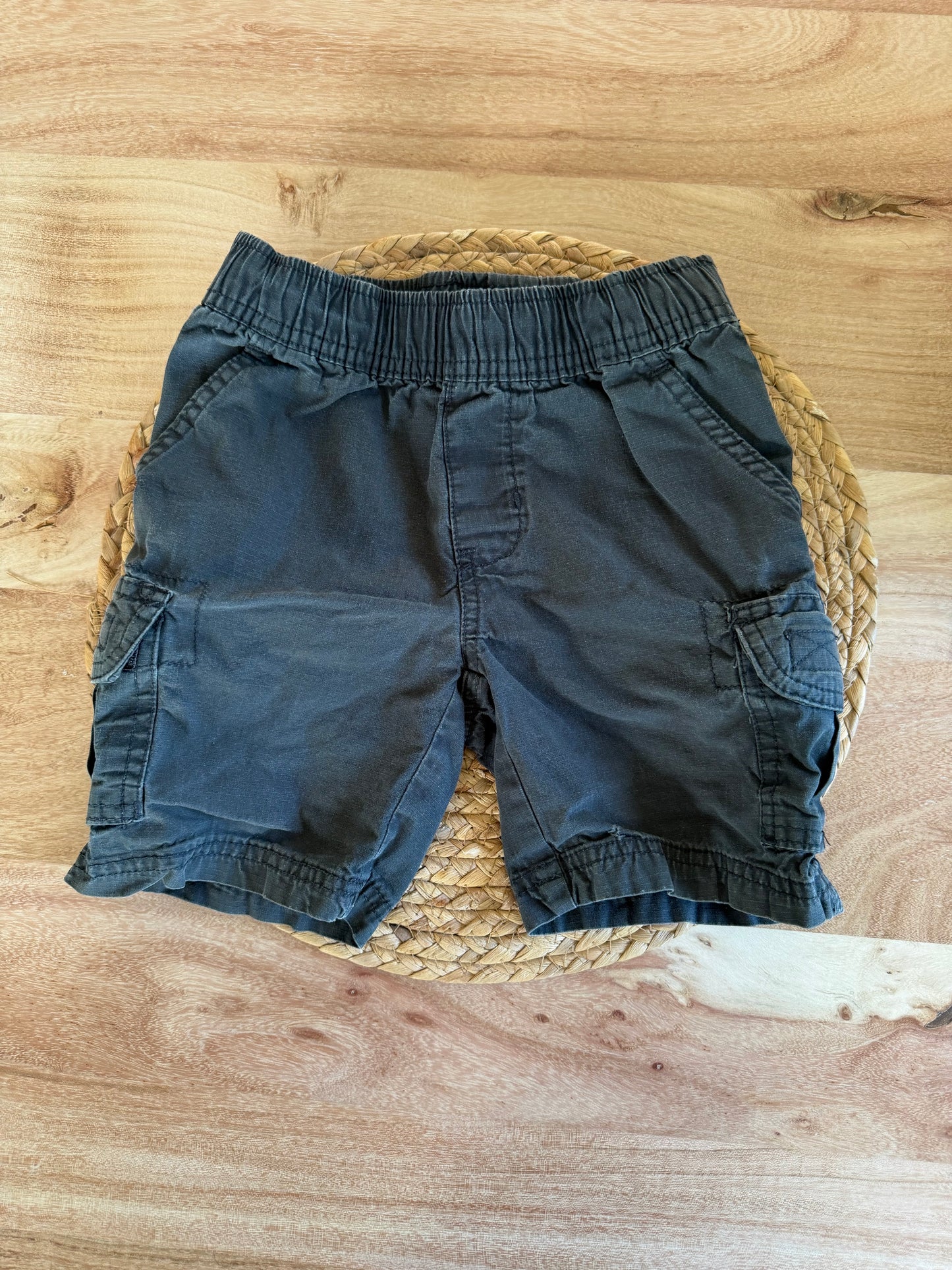 Short 4 ans