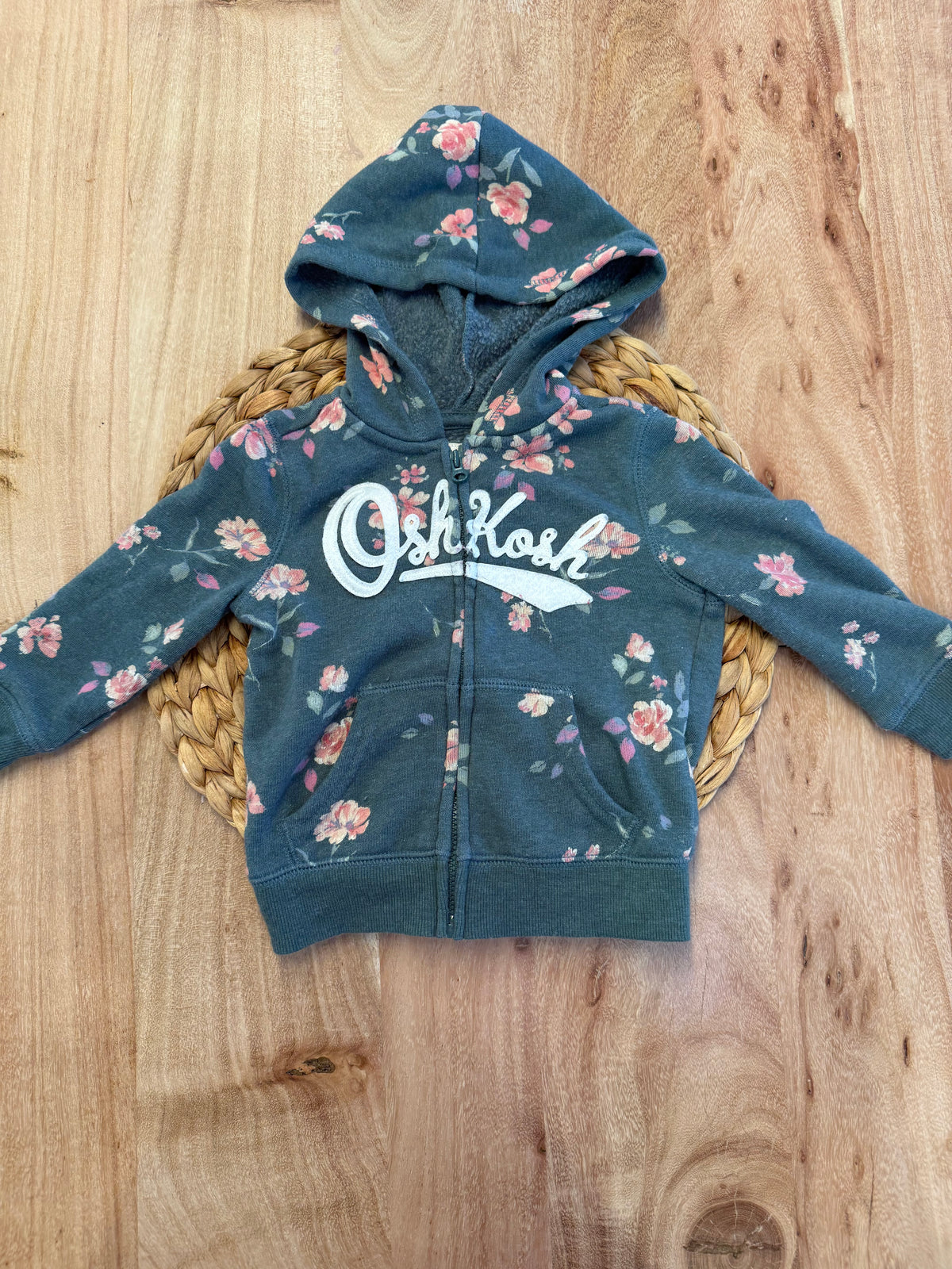 Veste oshkosh 12 mois