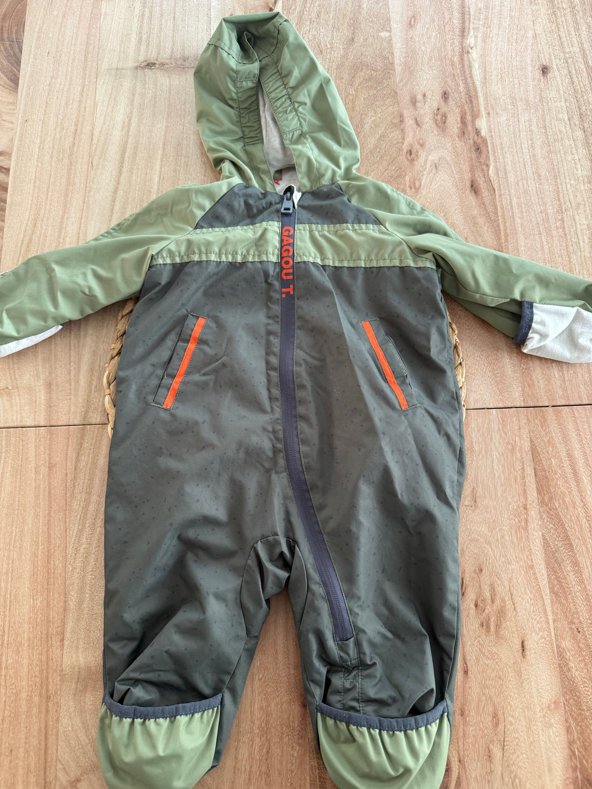 Manteau gagou ( automne ) 9 mois