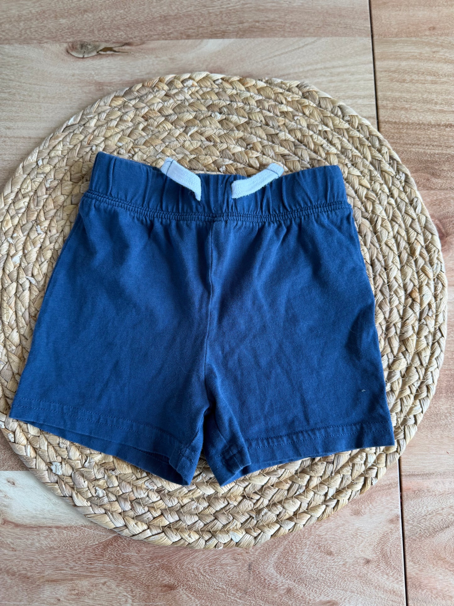 Short 6 mois