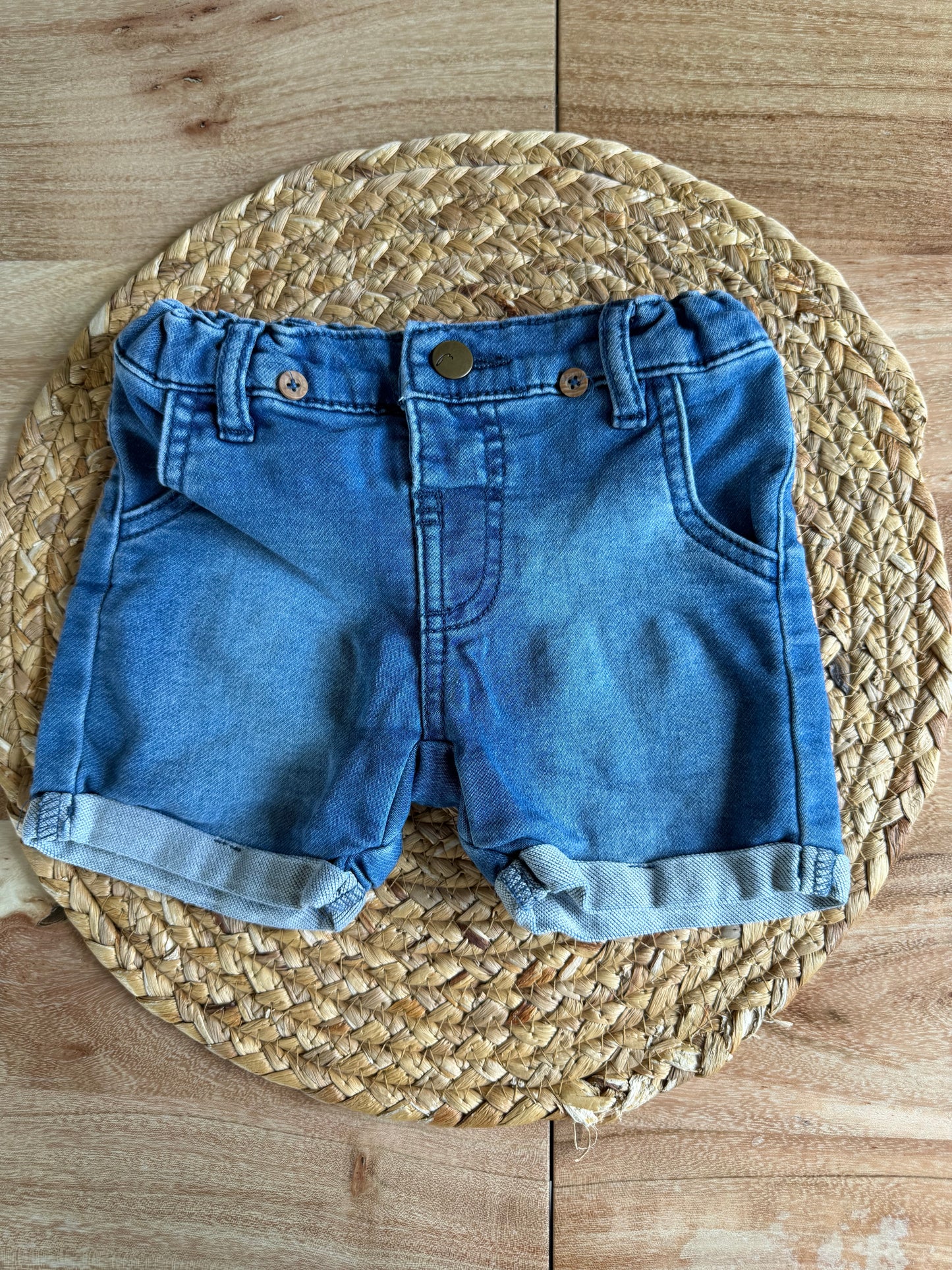 Short 24 mois