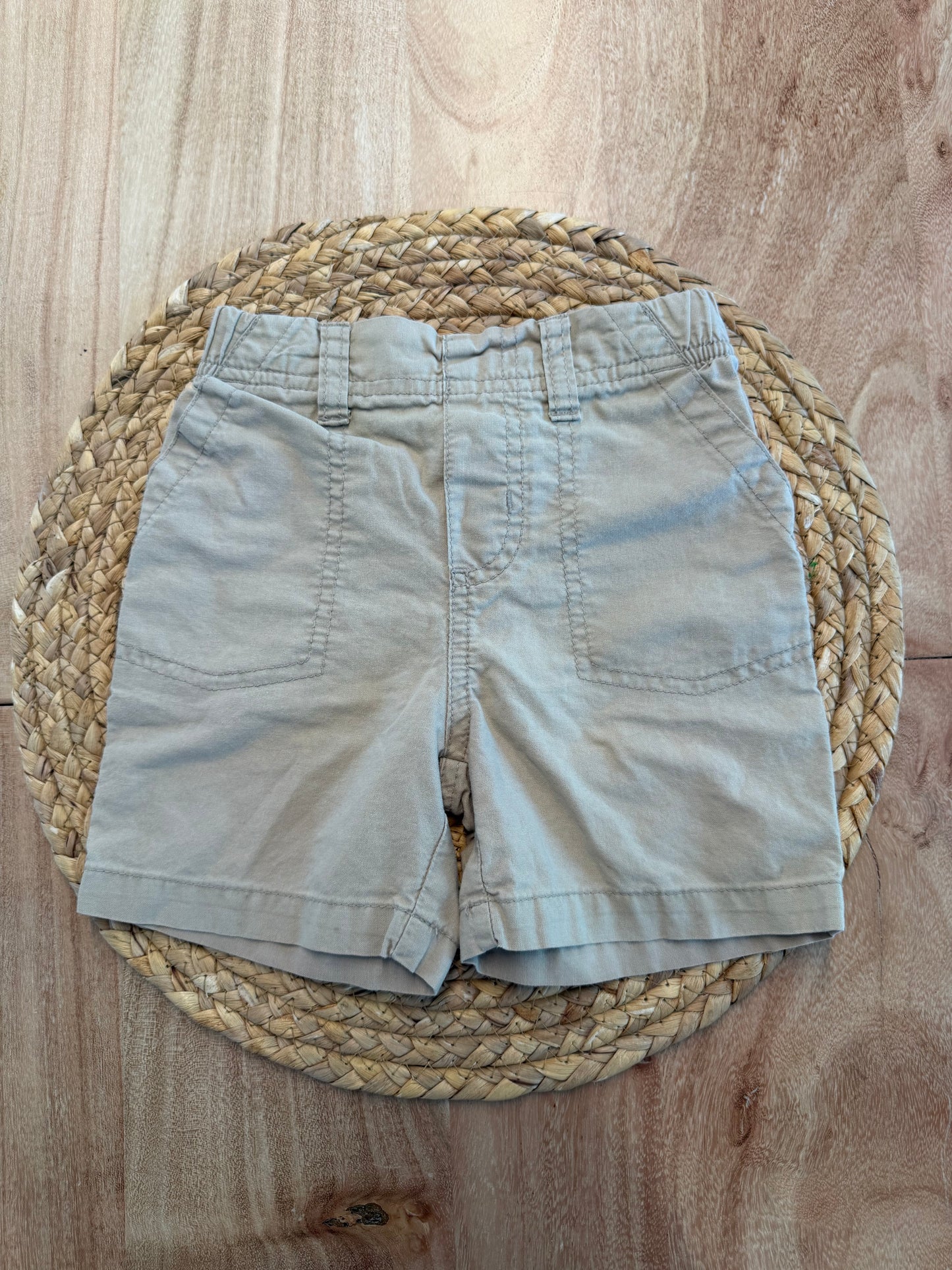 Short 2T