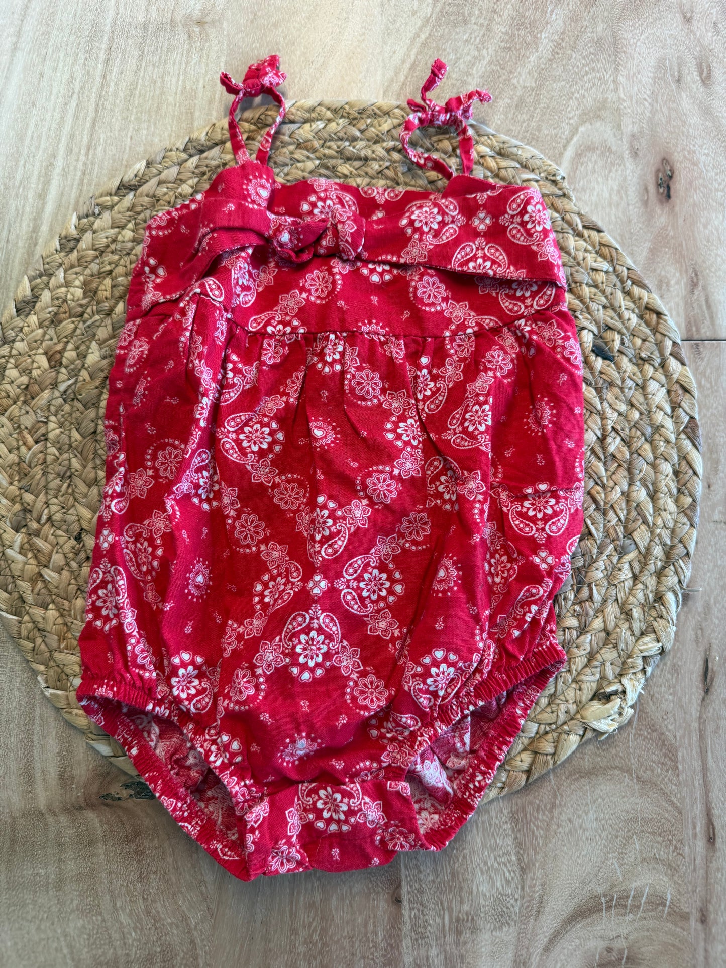 Cache couche camisole 6 mois