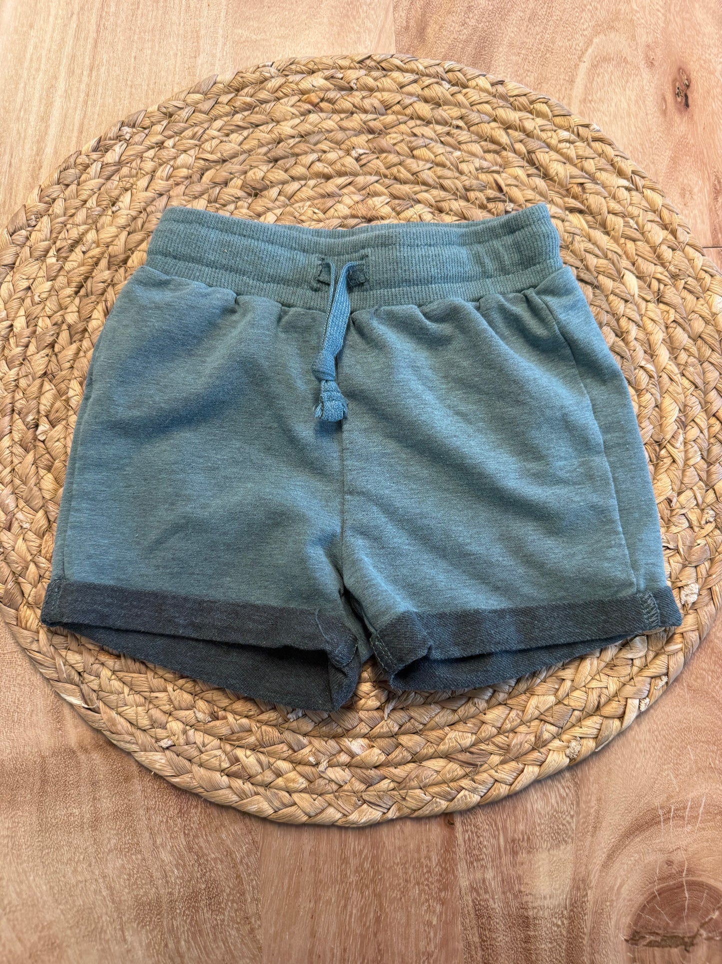 Short 12 mois