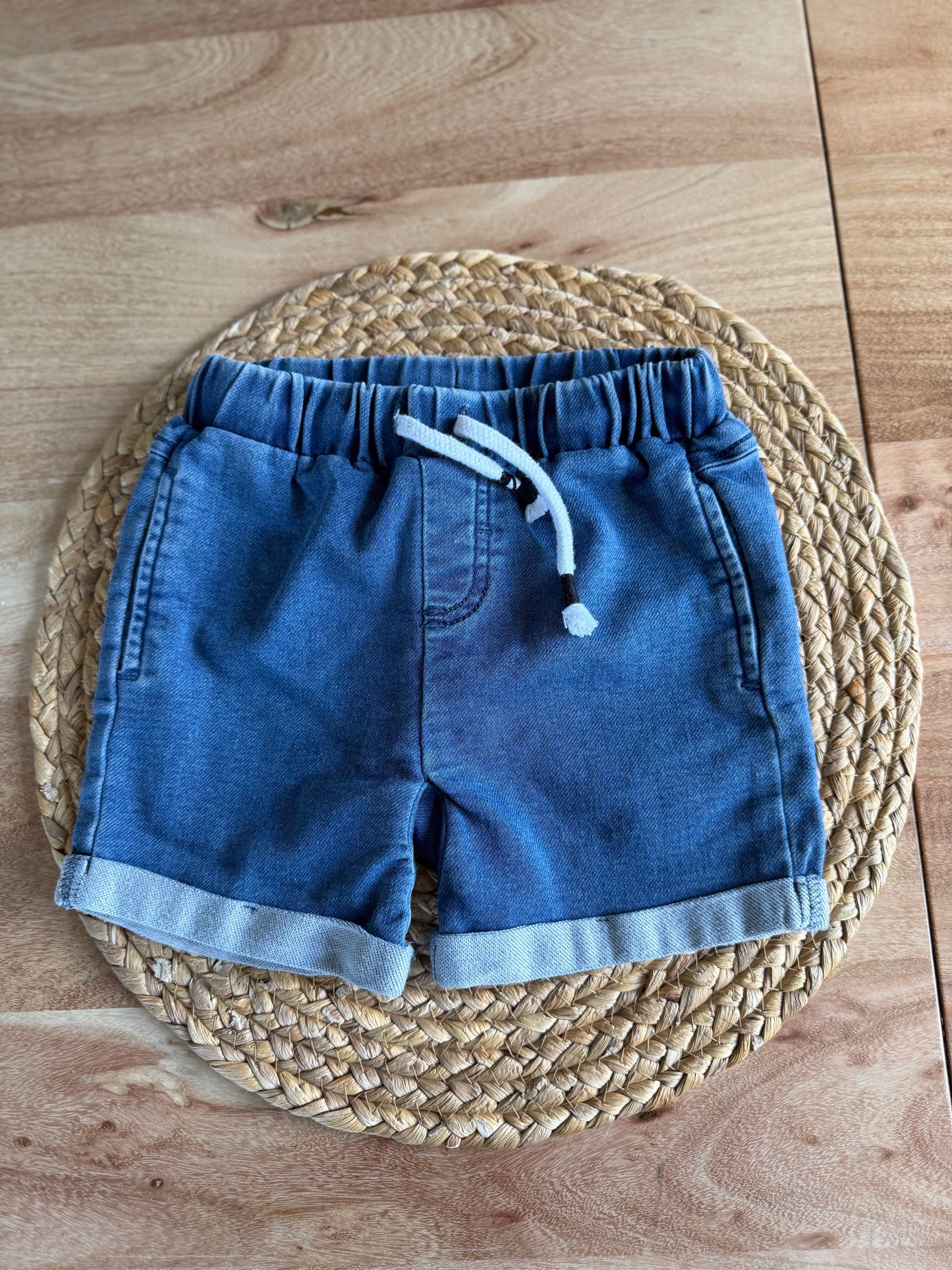 Short 24 mois