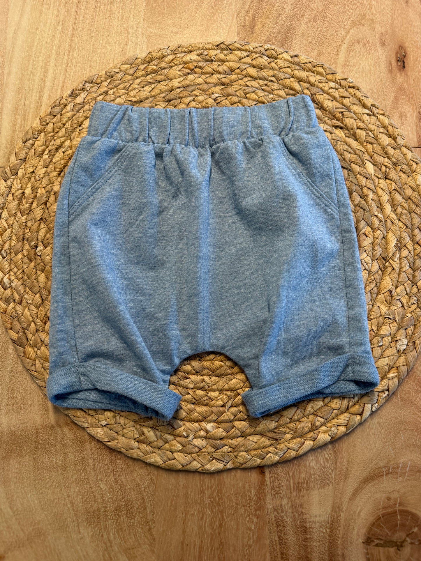 Short 12 mois