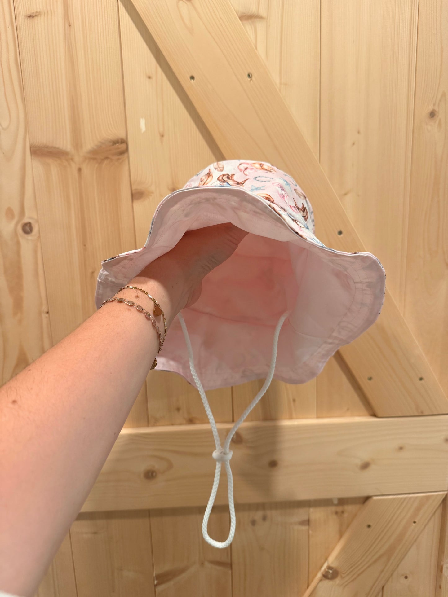 Chapeau western rose