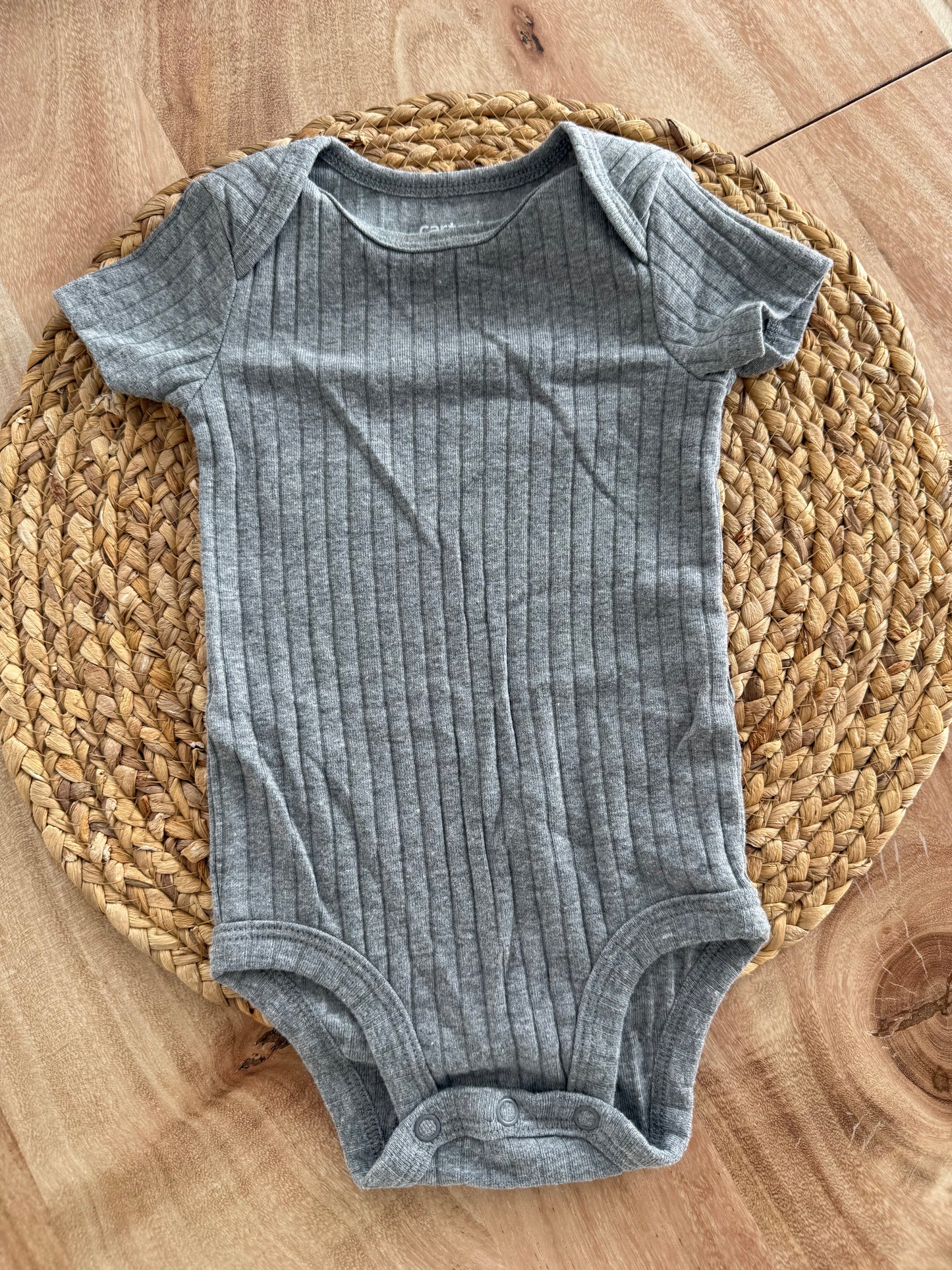 Cache couche Old navy 3-6 mois