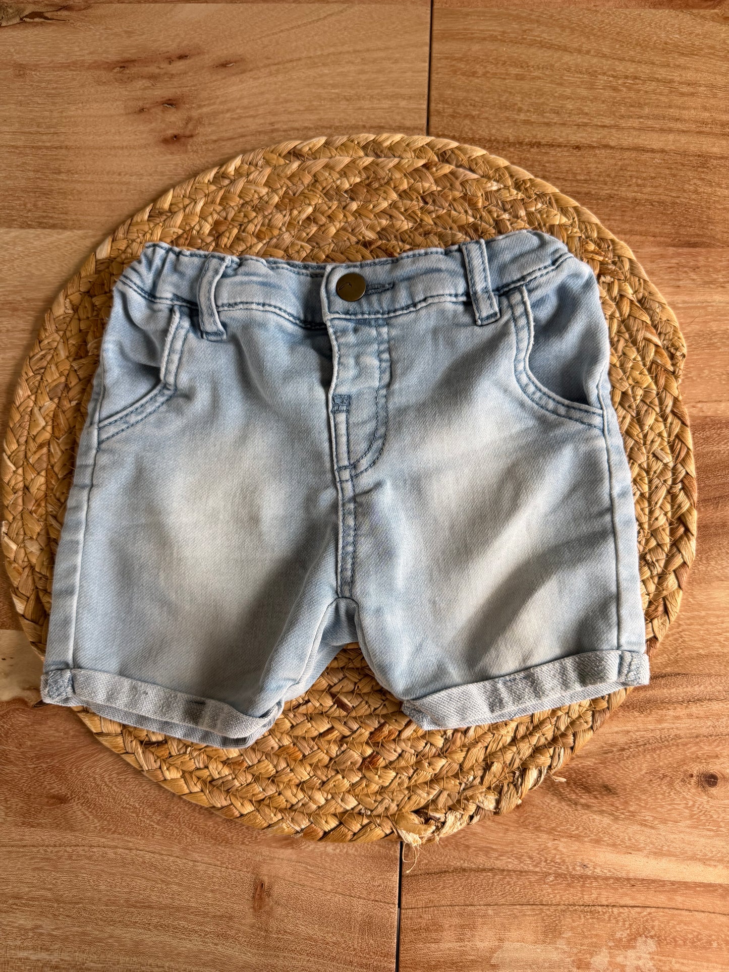 Short 24 mois