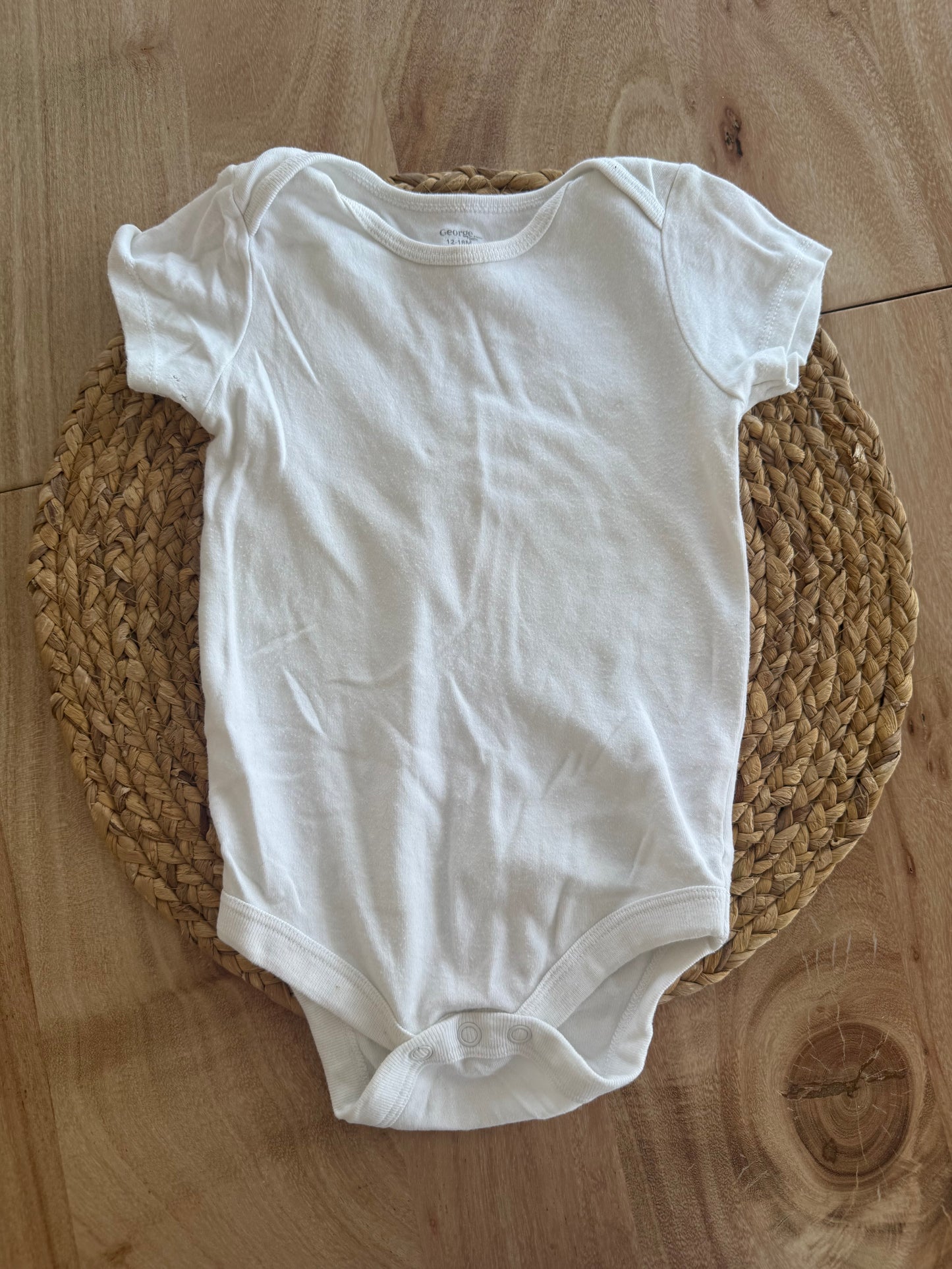 Cache couche George 12-18 mois