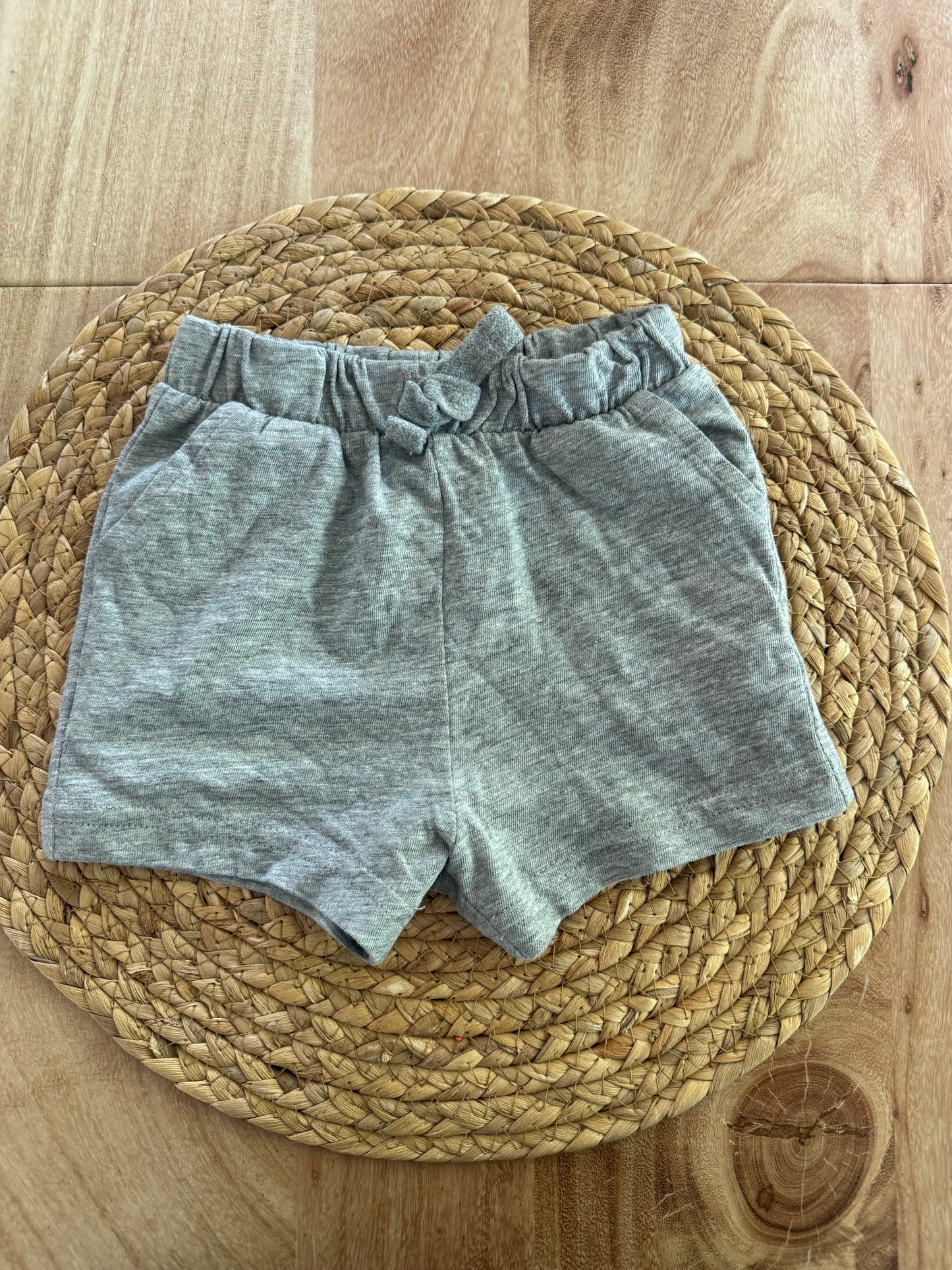 Short 3 mois