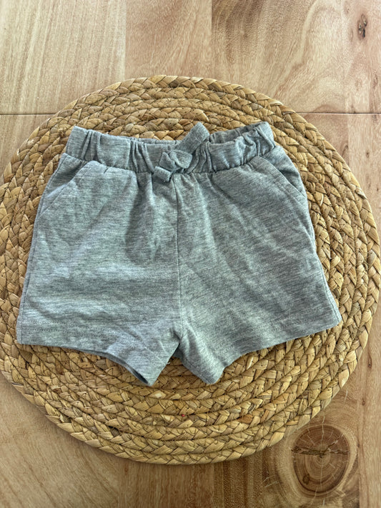 Short 3 mois