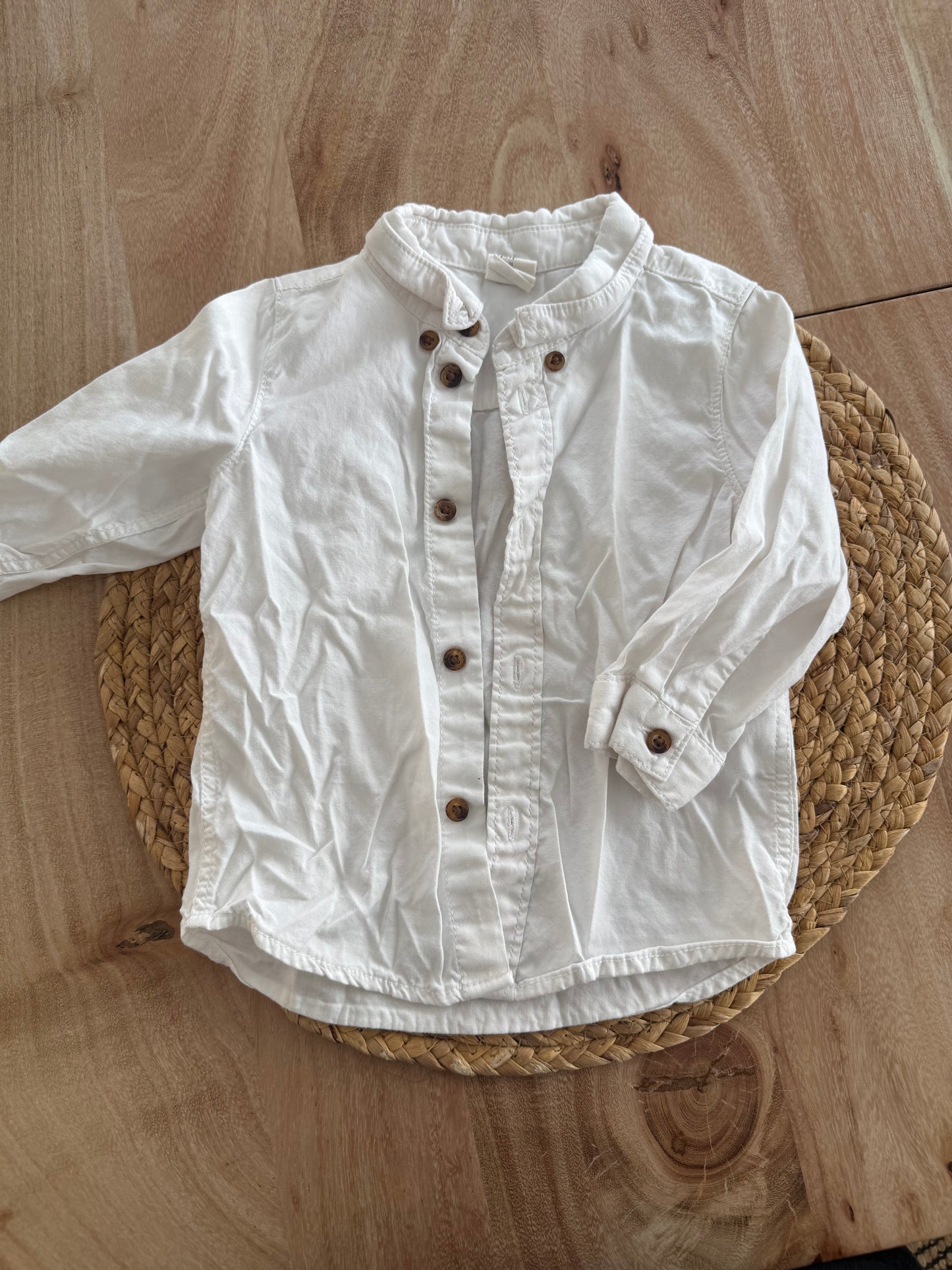 Chemise 6-9 mois