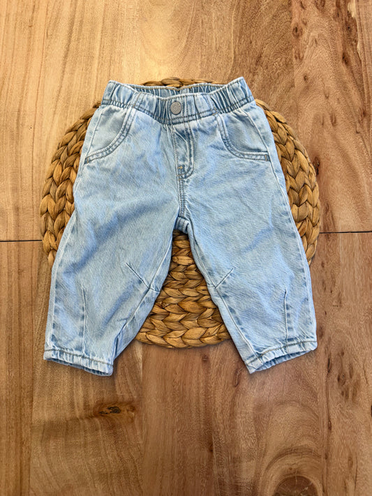 Jeans 6-12 mois Old navy ( imparfait )