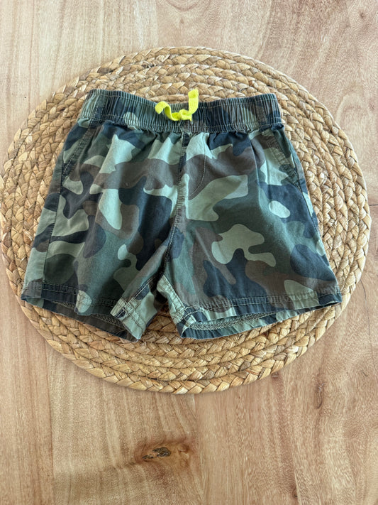 Short 18 mois