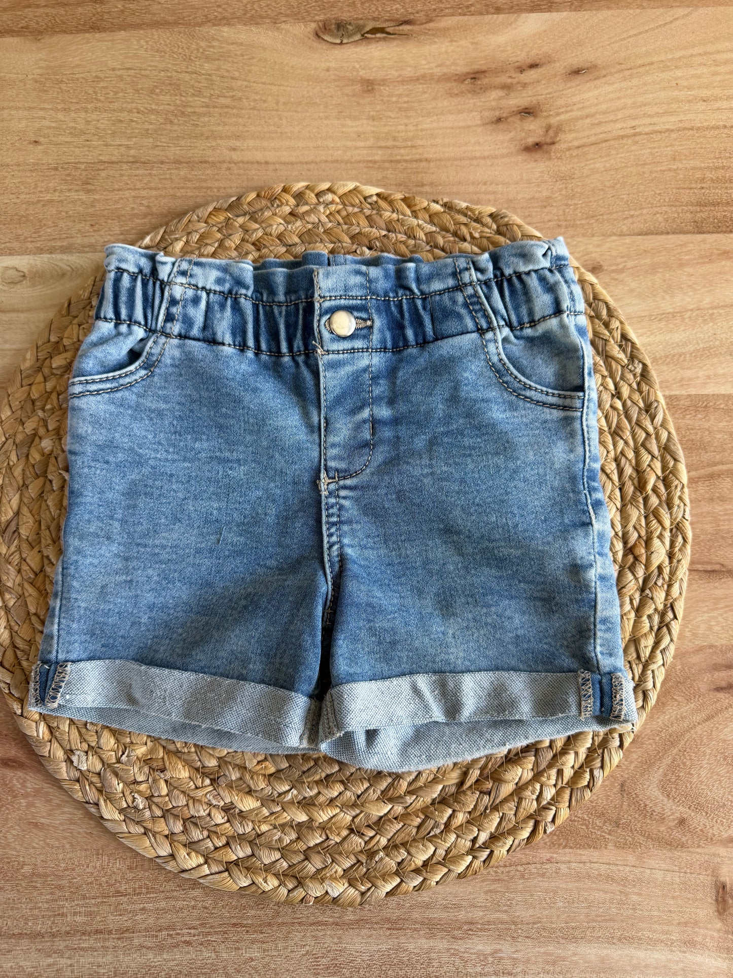 Short 2T