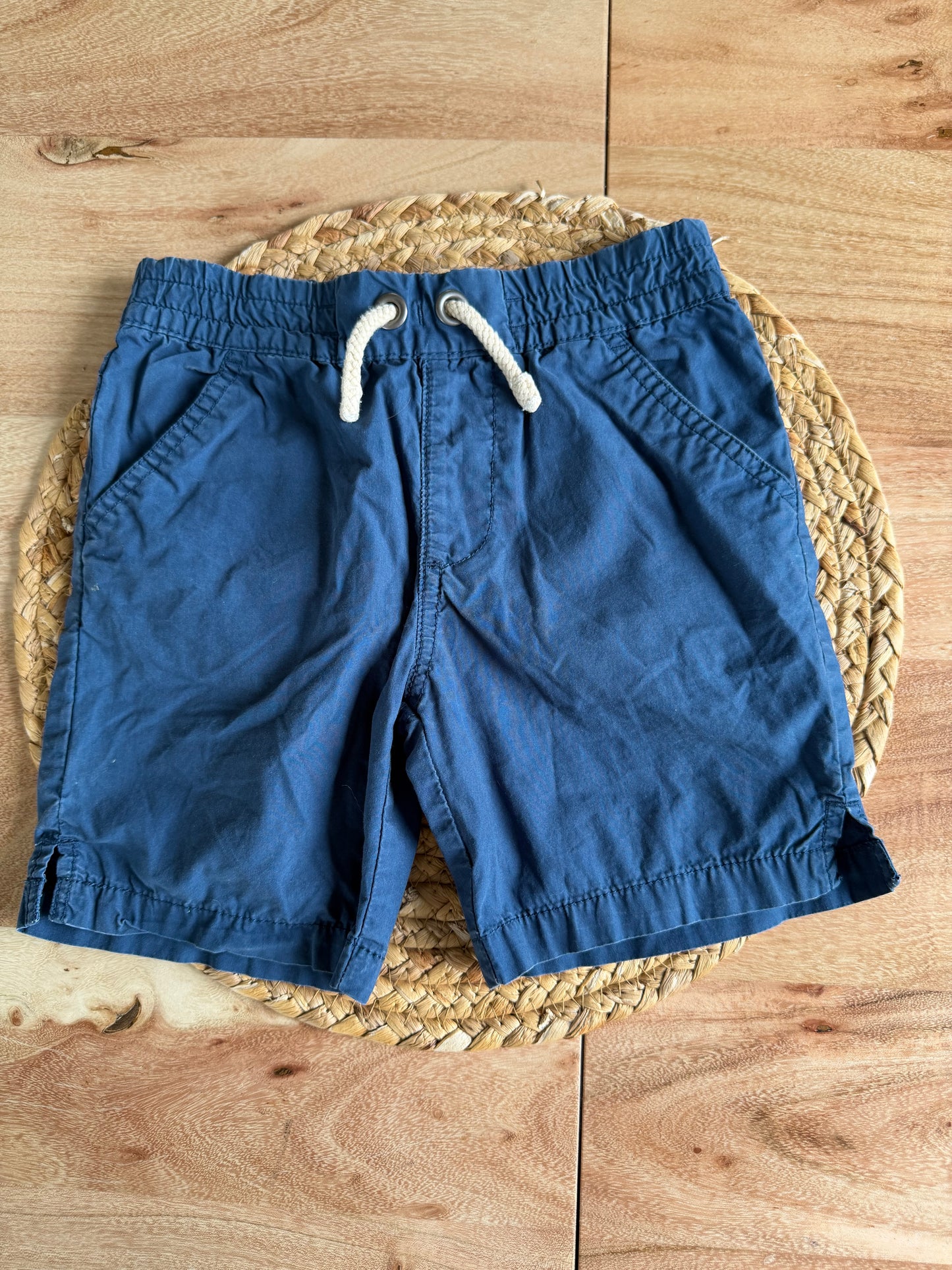Short 3T