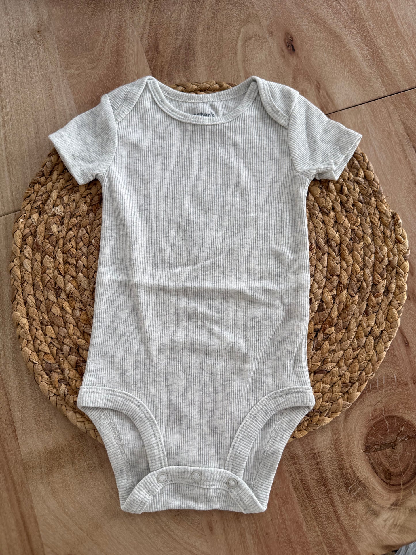 Cache couche Old navy 3-6 mois