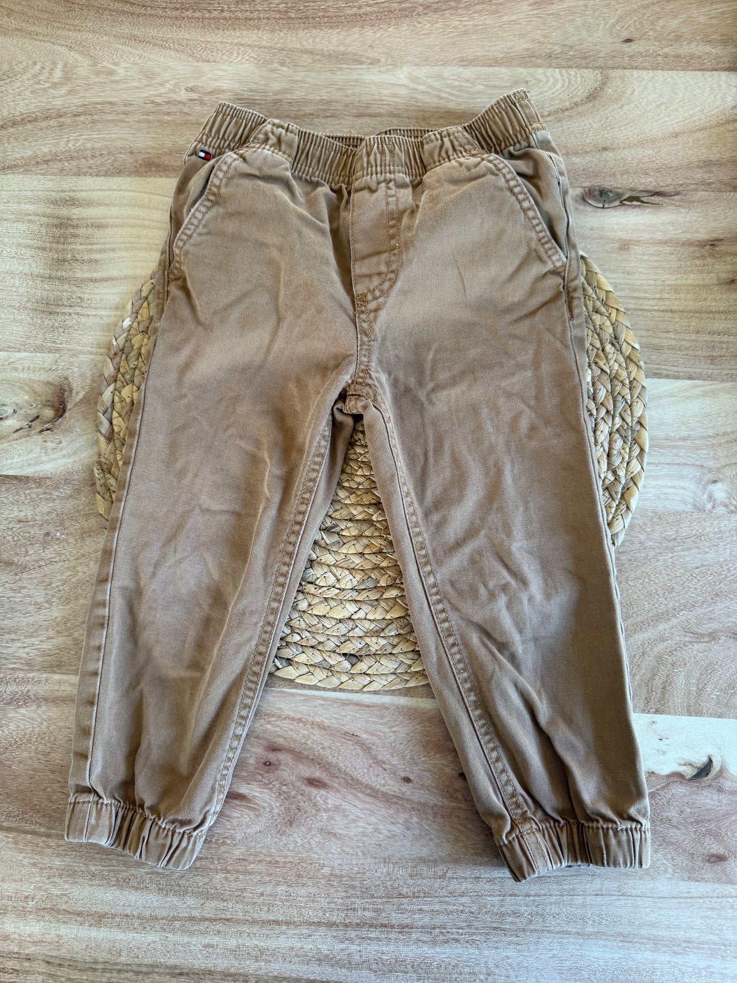 Pantalon Tommy Hilfiger 3T