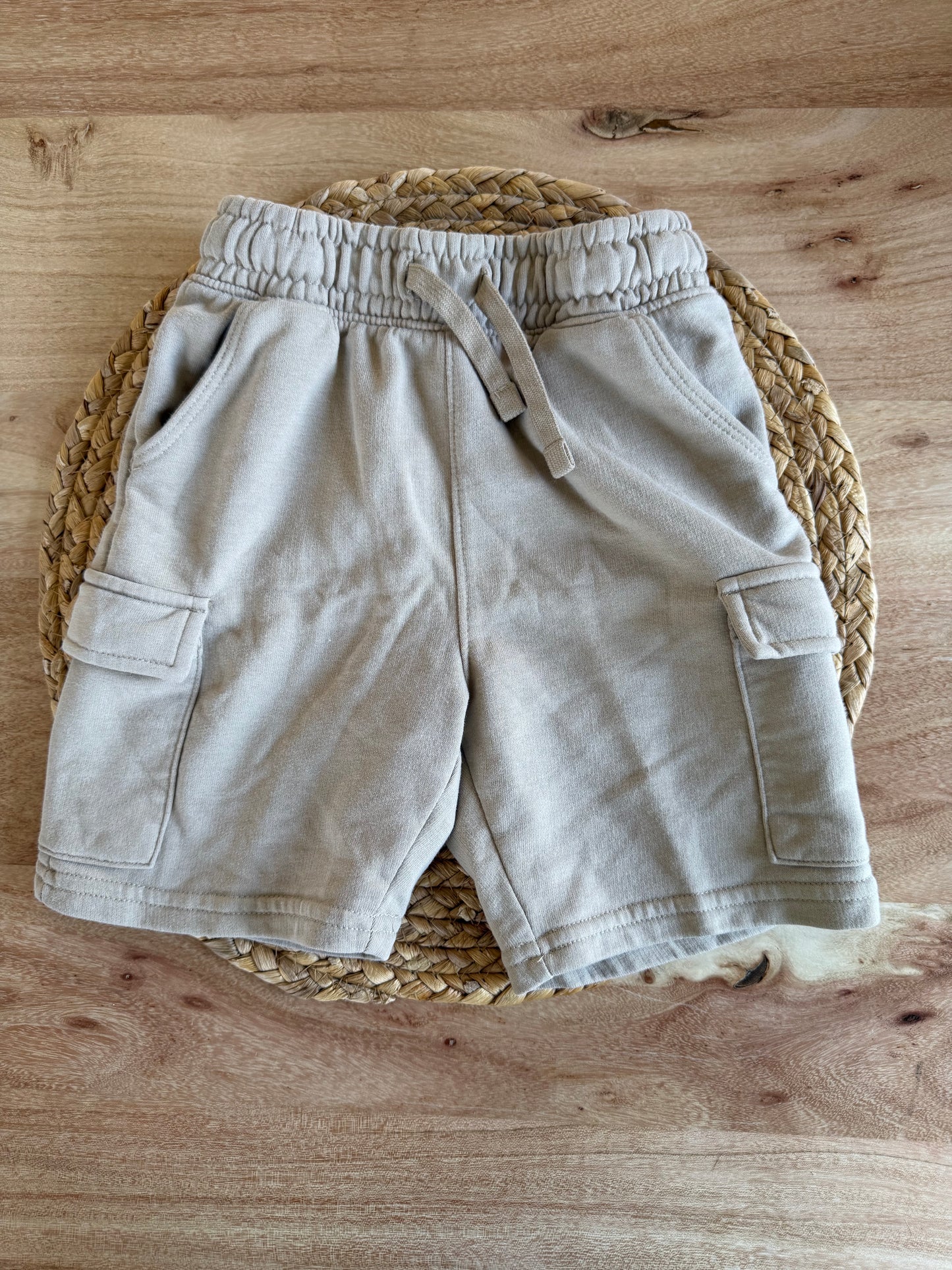 Short 4T