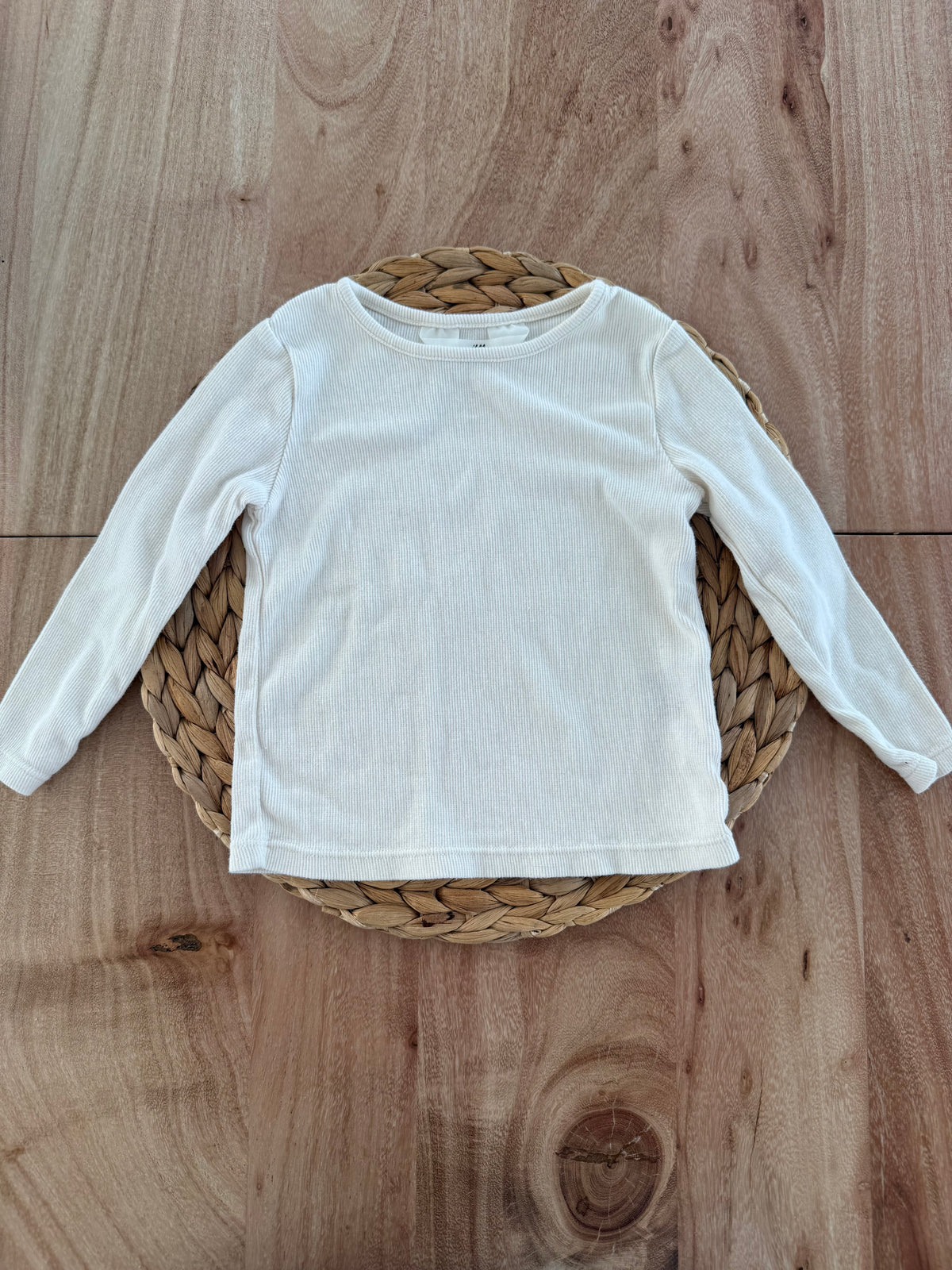 Chandail H&m crème 1an et demi