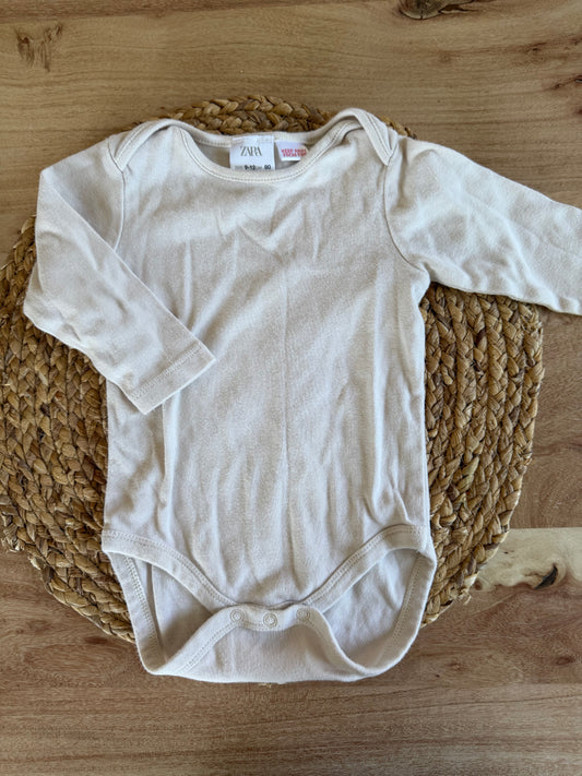 Cache couche Zara 9 mois