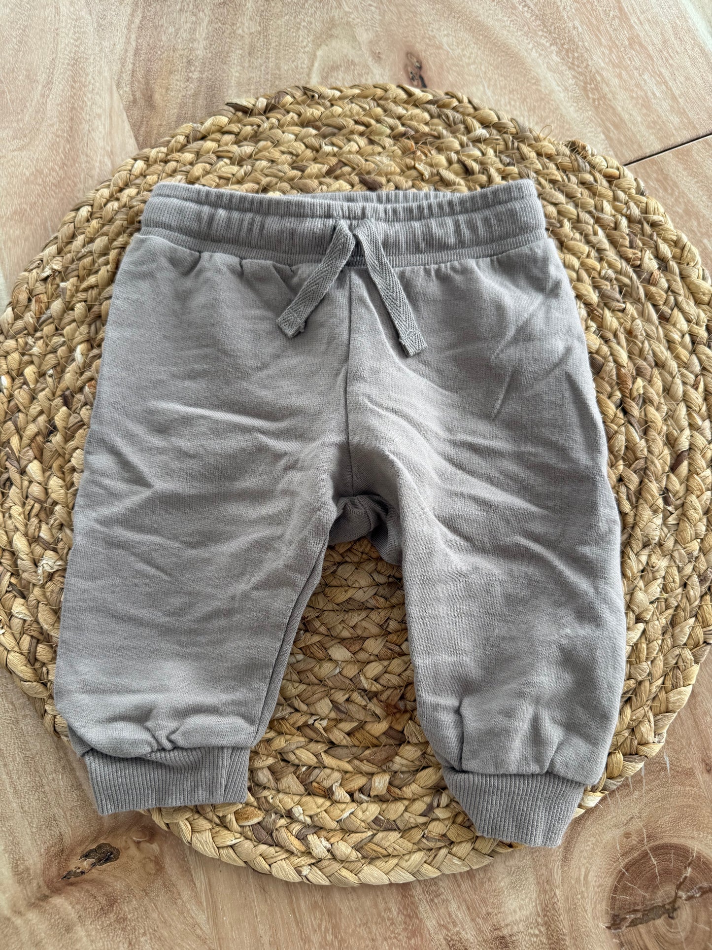 Jogging H&M 2-4 mois