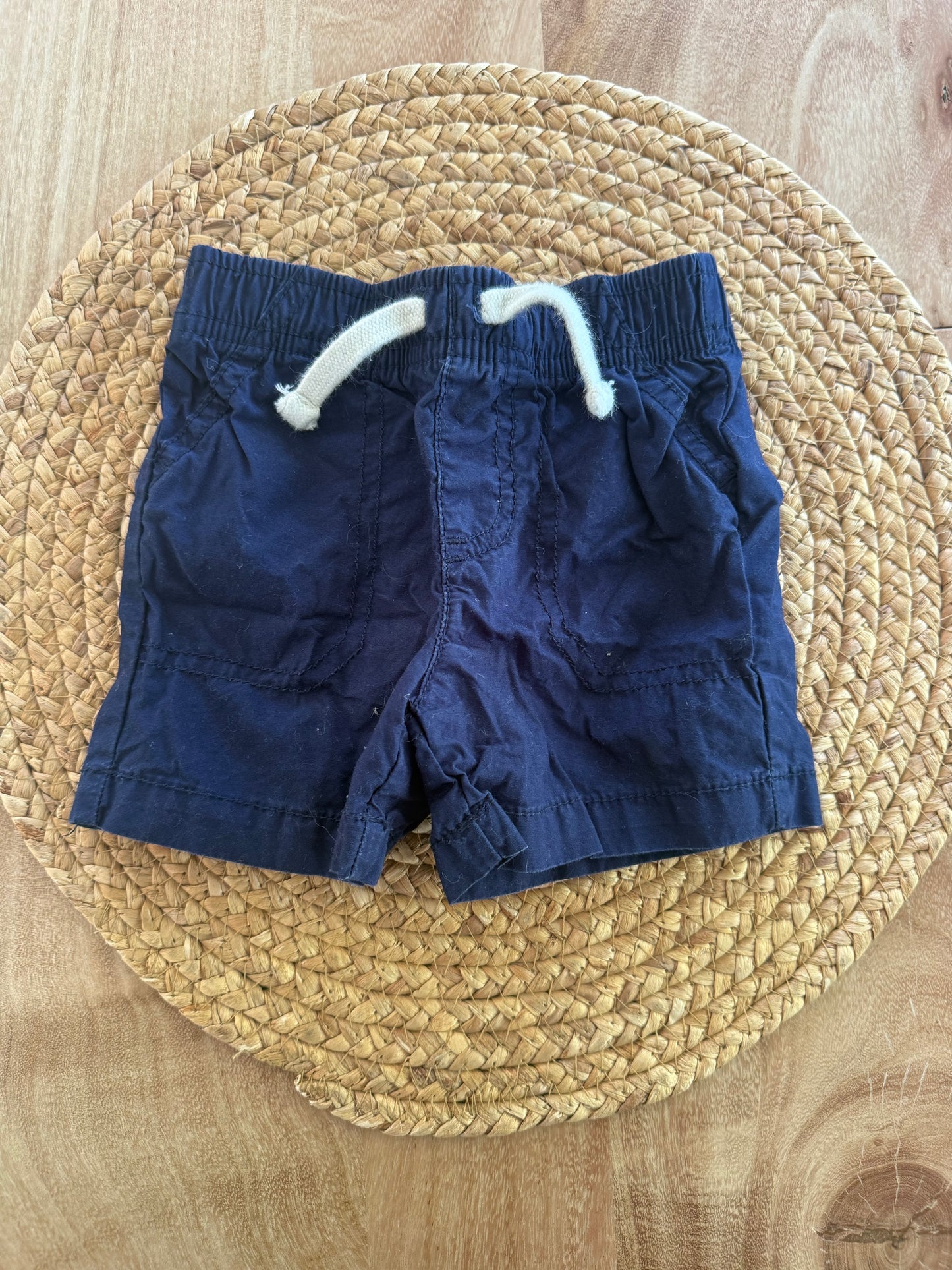 Short 6 mois