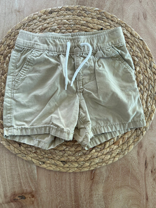 Short 18 mois