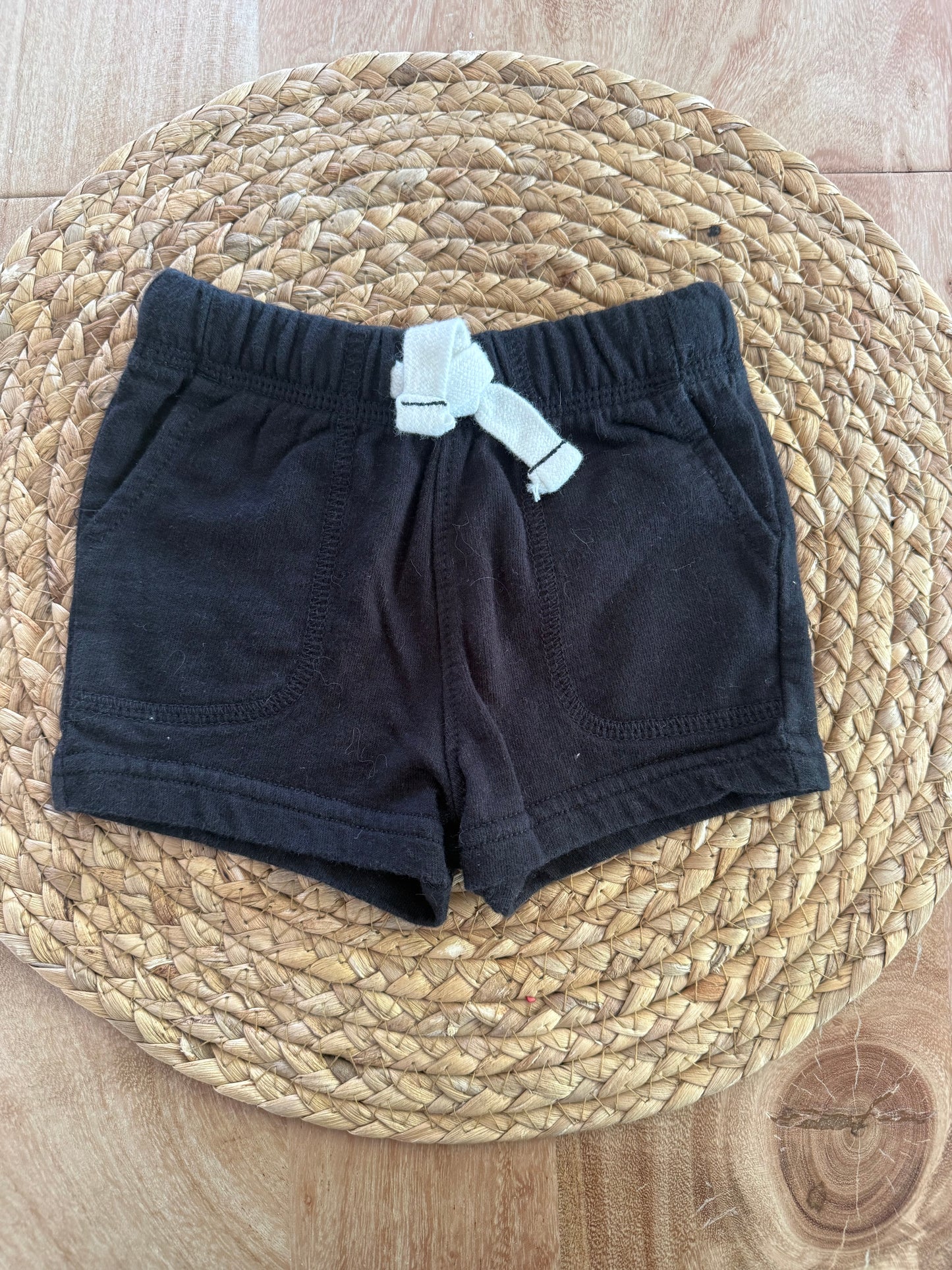 Short 3 mois