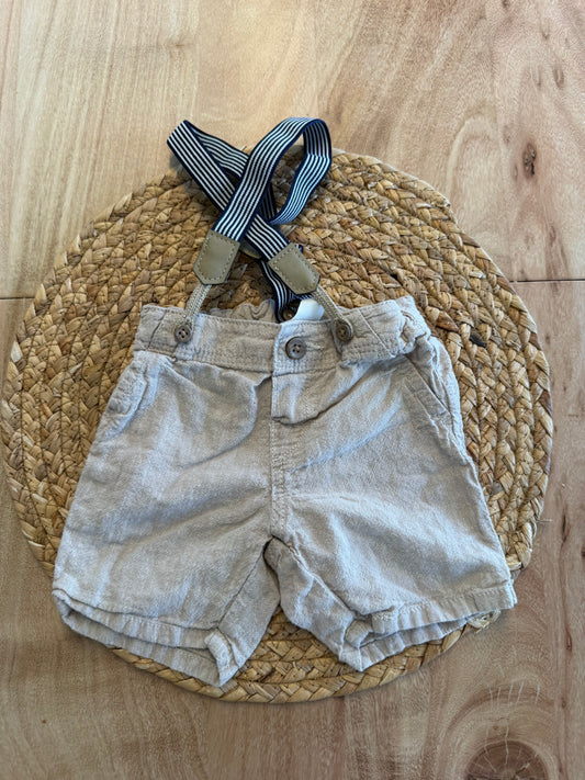 Short avec bretelle 6 mois