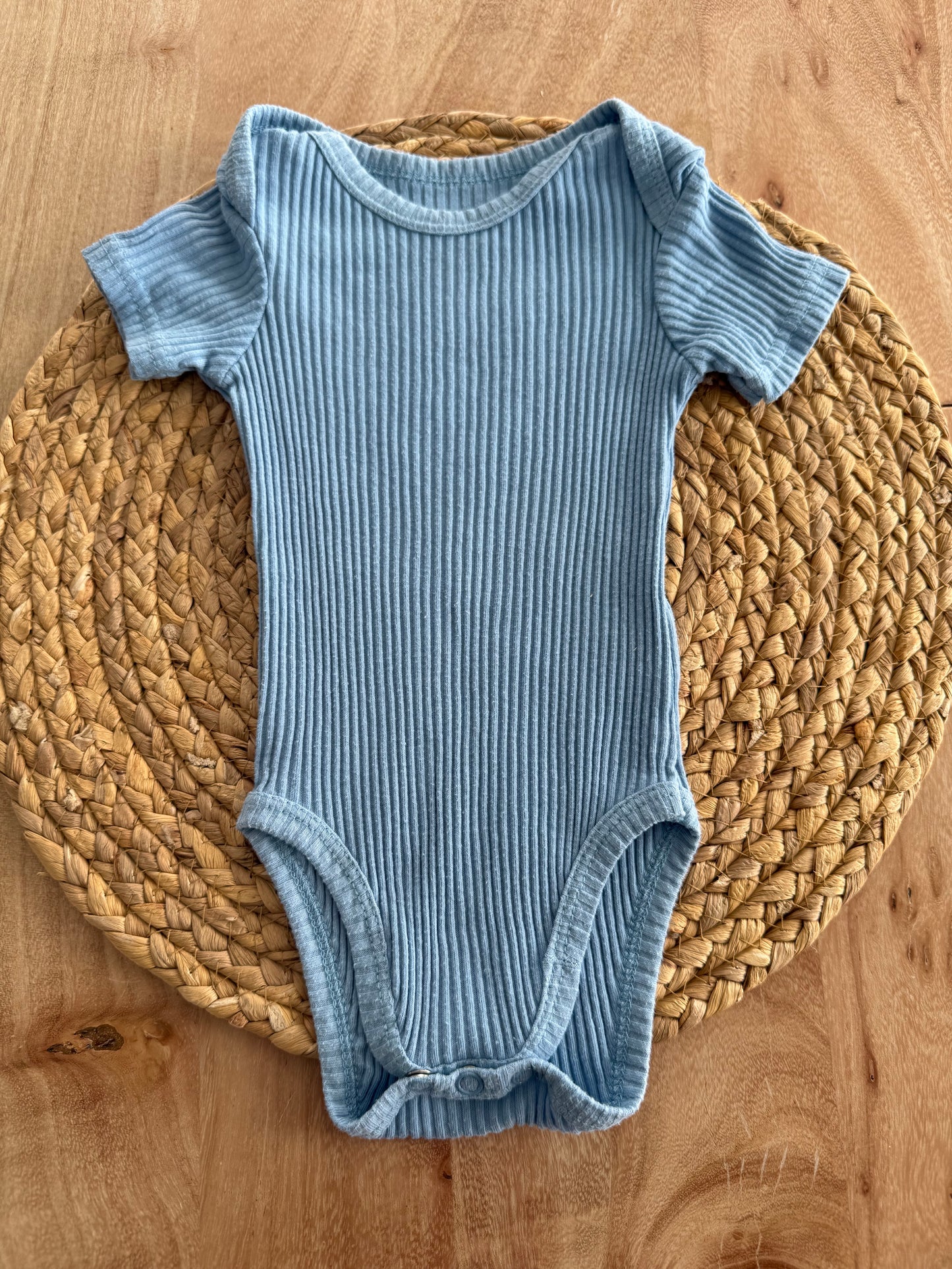 Cache couche 0-3 mois