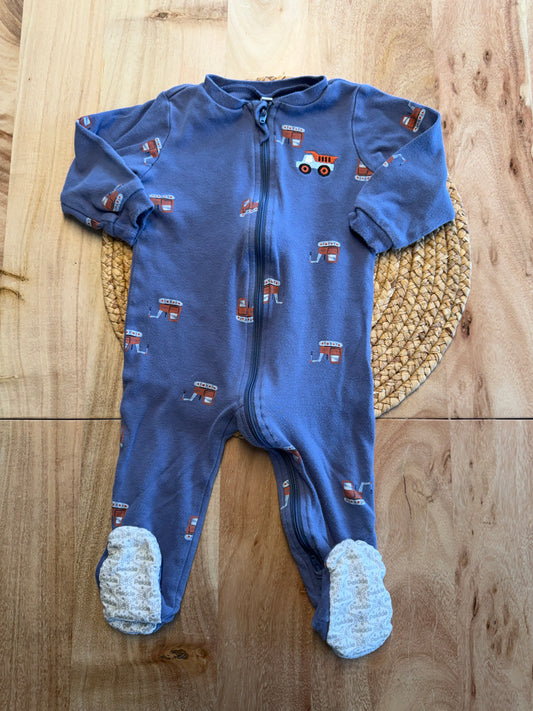 Pekkle 12 mois ( fait petit )