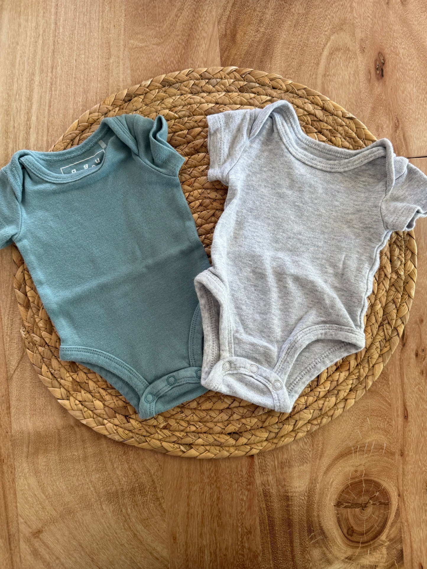Ensemble cache couche Gagou Tagou newborn