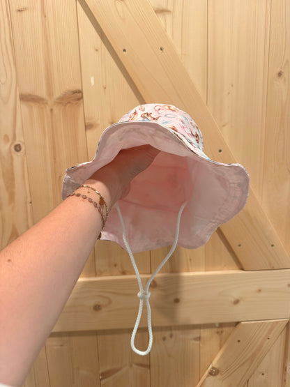 Chapeau western rose