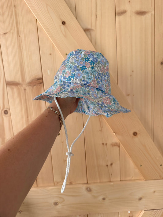 Chapeau fleur d'été