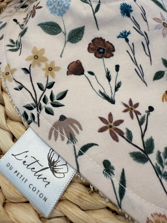 Bavoir fleur automne